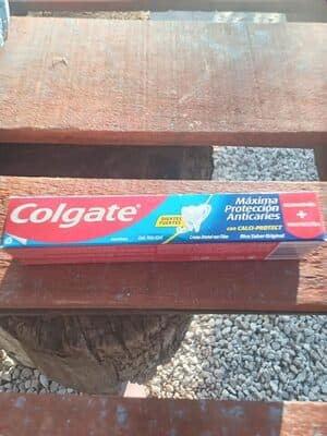 Colgate máxima proteccion anticaries