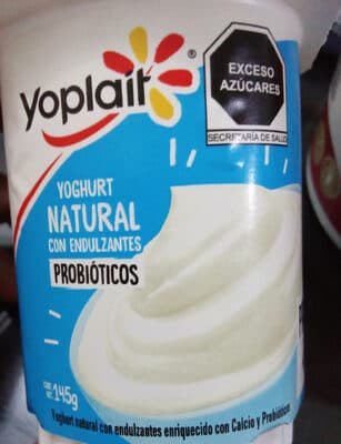 Yoplait yoghurt natural con endulzantes y probióticos